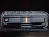 ■【ETC車載器】が装備されています。セットアップをしてお渡しとなり、ETCカードを差し込むだけで高速道路の利用が可能です。