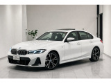 【株式会社モトーレン東名横浜 BMW Premium Selection】 屋内展示場、キッズルームも完備しております!!是非、ご家族でお気軽にお越し下さいませ。