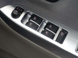 パワーウインドウを装備しております!後席ウインドゥの閉め忘れも運転席で解決できます♪