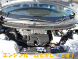 きれいなエンジンルーム内です★
