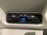 いまや快適なカーライフに欠かせないETCが付いています。
