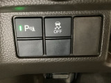ETCの下にHondaセンシング用の、VSA(ABS+TCS+横滑り抑制)解除スイッチなどがついています。