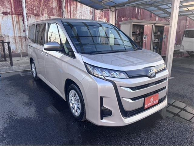 ノア 1.8 ハイブリッド X 禁煙車