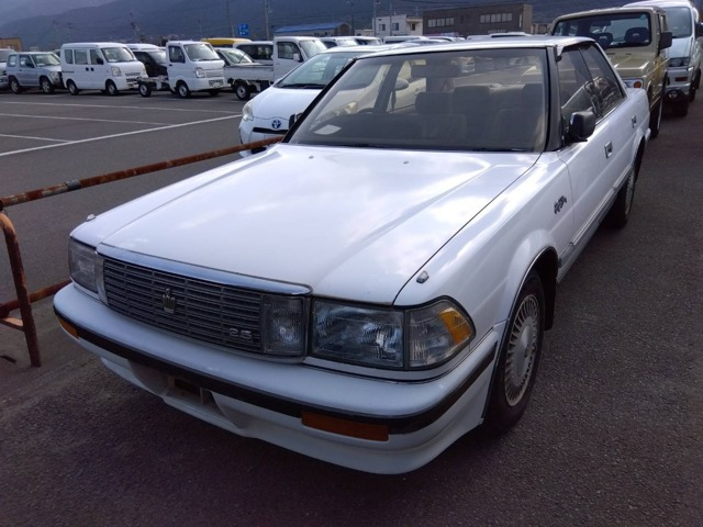 クラウン 2.5 ロイヤルサルーン