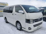 ☆上質な車を40〜100台取り揃えています!☆第三者機関であるAISとJAAAの鑑定書も発行しているので安心車両ばかりです☆