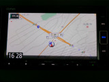 ホンダ純正ナビGathers(VXM-214VFi)を搭載。知らない、初めての道でも安心。メーカーオプションのフルセグTVやDVD再生、Blurtoothも使用できます。