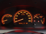 握りやすく、回しやすいステアリングは長時間の運転でも疲れを感じさせません!