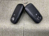 手荷物が多いときでも、スマートキーをバッグやポケットに携帯していれば、キーを取り出すことなくドアの解錠・施錠ができます