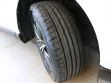タイヤは4本新品取替済み!タイヤの事は気にせず、安心して乗っていただけます。