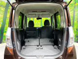 普段のお買い物や通勤、送迎等に十分な荷室スペースを確保しております。セカンドシートを倒すと、大きな荷物の積載も可能です♪