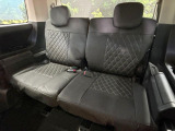 3列目シートはもちろん状態良好☆大人でもゆったりと座って頂けますので、大人数でのお出かけもラクラクです♪ご家族で、気の知れた仲間で、ドライブに行くのが楽しみですね♪