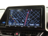 トヨタ純正9インチSDナビNSZT-Y66Tを装備しております。