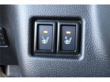 運転席/助手席シートヒーター付です。