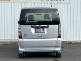 Honda認定中古車 U-Selectは3つの安心をお約束します。■Honda車のプロが整備した安心■第三者機関がチェックした安心■購入後もHondaが保証する安心
