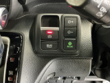 パーキングブレーキはスマートな電子制御式と合わせて渋滞時等にブレーキペダルから足を離しても停車状態を保持してくれるオートブレーキホールド機能で運転が楽になります。スタートはアクセルペダルを踏むだけ
