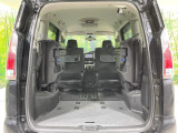 普段のお買い物や通勤、送迎等に十分な荷室スペースを確保しております。セカンドシートを倒すと、大きな荷物の積載も可能です♪