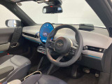 ご納車後は全国の正規ディーラーで同じサービスが受けられますので遠方にお住まいでも安心してご購入頂けます!!