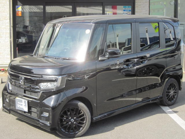 N-BOXカスタム L ターボ スタイルプラス ブラック 