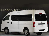 NV350キャラバン  2.5 チェアキャブ 車いす4名仕様 ディーゼルターボ 4WD