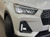 【シーケンシャルターンランプ付きLEDヘッドライト】人気の『流れるウィンカー』付きのLEDヘッドライトを装備♪高級感はもちろん、点灯時は存在感たっぷりで他車からも認識されやすく安心です。