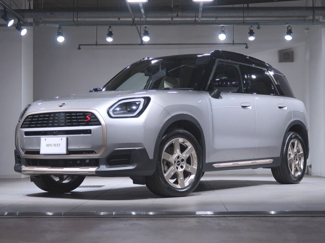 ミニカントリーマンS ALL4 DCT 4WD