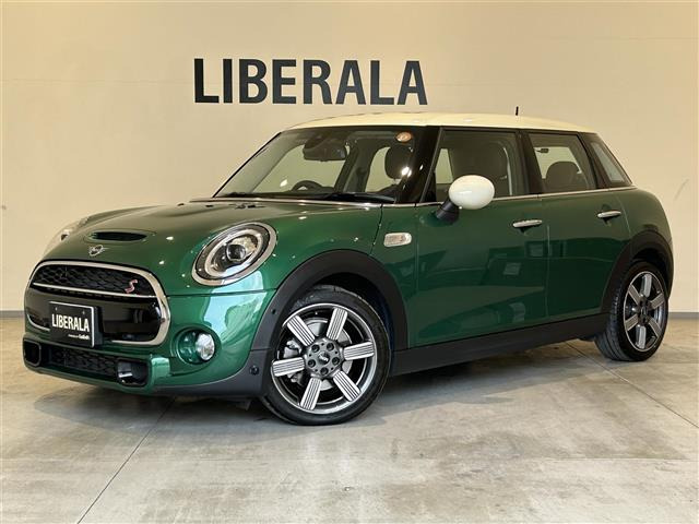 ミニクーパー S 60イヤーズ エディション本革シート 修復歴無し