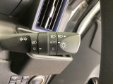 便利なオートライト付です。