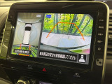 【アラウンドビューモニター】専用のカメラにより、上から見下ろしたような視点で360度クルマの周囲を確認することができます☆死角部分も確認しやすく、狭い場所での切り返しや駐車もスムーズに行えます。