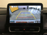 バックガイドモニターで、後方を確認しながら安心して駐車することができます。運転初心者も熟練者も必須の機能ですよ!