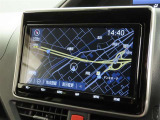 トヨタ純正9インチSDナビNSZT-Y68Tを装備しております。