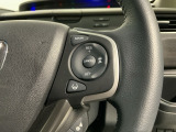 クルーズコントロールを装備しています。高速道路などで一定の速度で走ってくれるので運転が楽ですよ!速度を設定できますので、スピードの出しすぎにも注意できます。