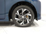 純正アルミホイール装着車(155/65R14)