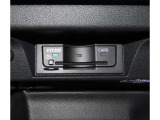 ETC車載機付きでECOでスムーズに高速道路に乗れます。