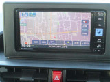 純正7インチナビです。フルセグTV/CD/DVDありますが、バックカメラは非装備です。