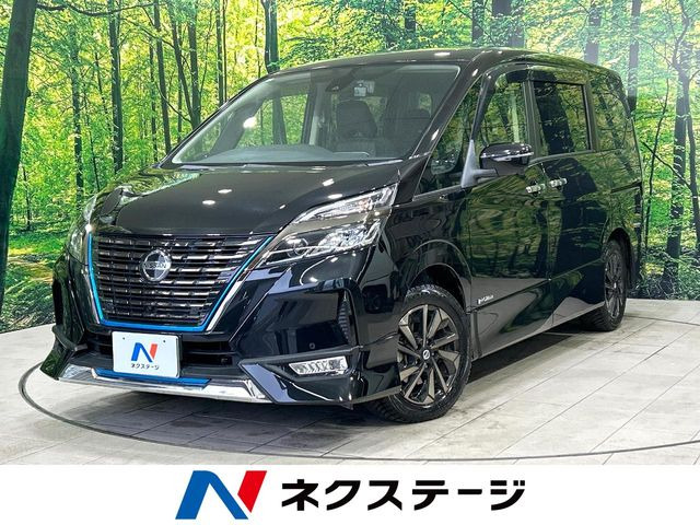セレナ1.2 e-POWER ハイウェイスター V アーバンクロム
