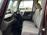 内装ルームクリーニング済みです。しっかり綺麗にしていますので、是非、お確かめください。納車時にはもう一度キレイにいたしますよ!