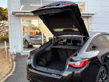 BMW Premium Selection保証では、ご購入後2年間に渡り走行距離無制限で、エンジン・ブレーキ・ミッション等のメイン部分に関しまして、万が一修理・整備が必要になりました際に部品・工賃無料にて対応いたします。