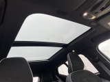 XC40 B4 AWD Rデザイン 4WD 4WD サンルーフ