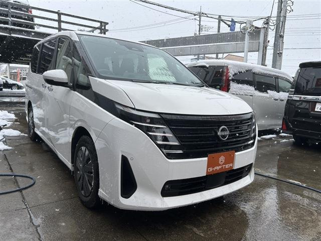 セレナ2.0 XV禁煙車 360度セーフティアシスト ナビ