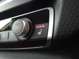 温度調整機能付きのシートヒーターがフロントシートに装備されていますので、エアコンによる乾燥を気にすることなく温まることが出来ます。