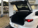 BMW Premium Selection保証では、ご購入後2年間に渡り走行距離無制限で、エンジン・ブレーキ・ミッション等のメイン部分に関しまして、万が一修理・整備が必要になりました際に部品・工賃無料にて対応いたします。