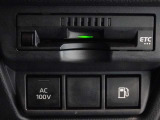 非常時やキャンプなどに役立つAC100Vコンセント付きです。ETCも装備してます。