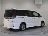 荷物をたっぷり載せて広々ドライビング♪夏でも冬でも、アウトドアやショッピングを思い切り楽しみましょう!