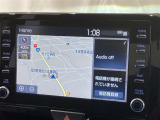 純正ナビを装備。タッチパネル式で使いやすく、お出かけもラクラクです。