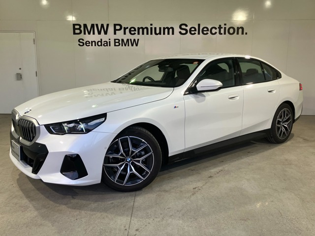 5シリーズセダン 523d xドライブ Mスポーツ 4WD