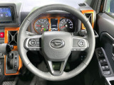 ステアリングも使用感が少なく、きれいな状態となっております♪
