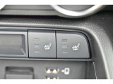 シートヒーター付きです。冬場の強い味方です。あったら嬉しい装備ですね!