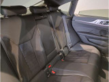 【エアバック】BMWのエアバックやその他の安全装備は、互いに補完しあう事で徹底した安全性を貫きます。万一の事故の際にそれぞれ最適な保護を提供してくれます!