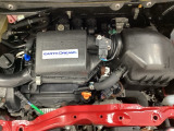 ホンダスタッフがしっかり整備して保証付きにてお渡し致します。エンジンルーム&室内ルームともにクリーニング済みで清潔です。快適なドライブをお楽しみください。