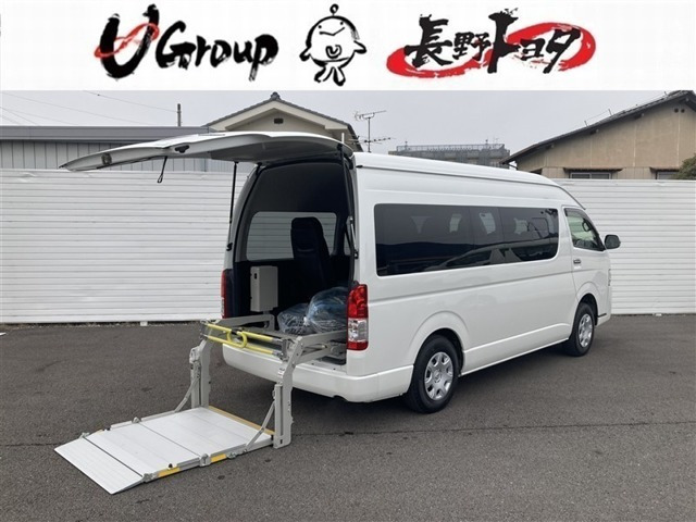 ハイエース 2.7 グランドキャビン 4WD 